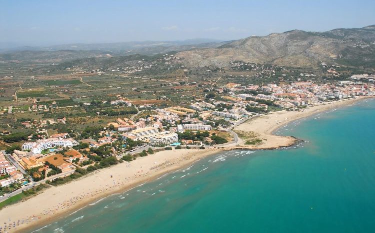 Próxima construcción ya a la venta !!! Centro casco urbano – Playa Cargador